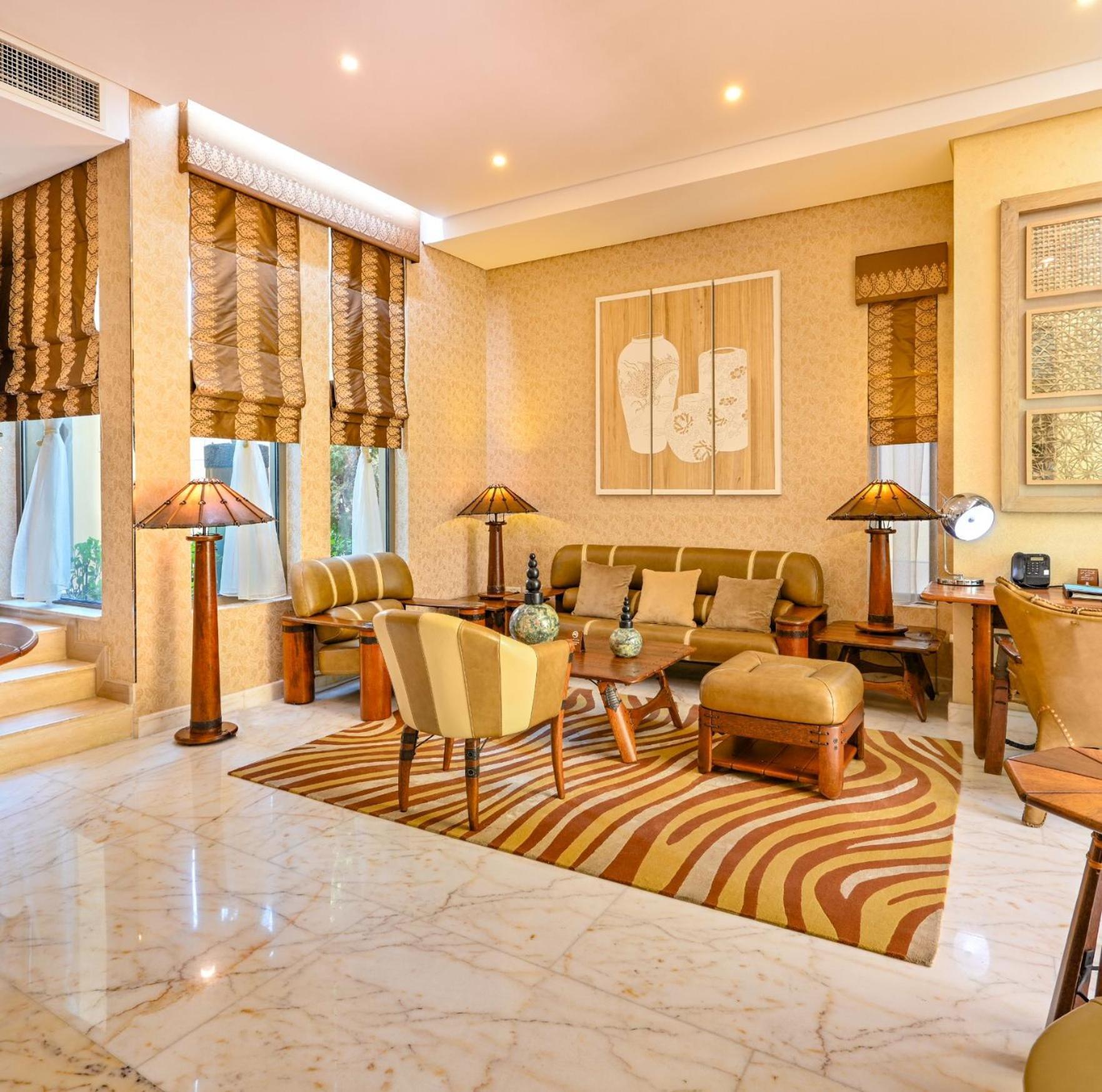 Palavra Resort Manama Exterior foto The interior of a suite at the Taj Mahal Palace, Mumbai